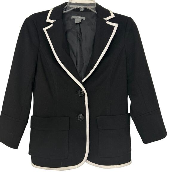 Ann Taylor Jackets & Blazers - Ann Taylor Black/White Stretch Knit Cropped Blazer Size 2
